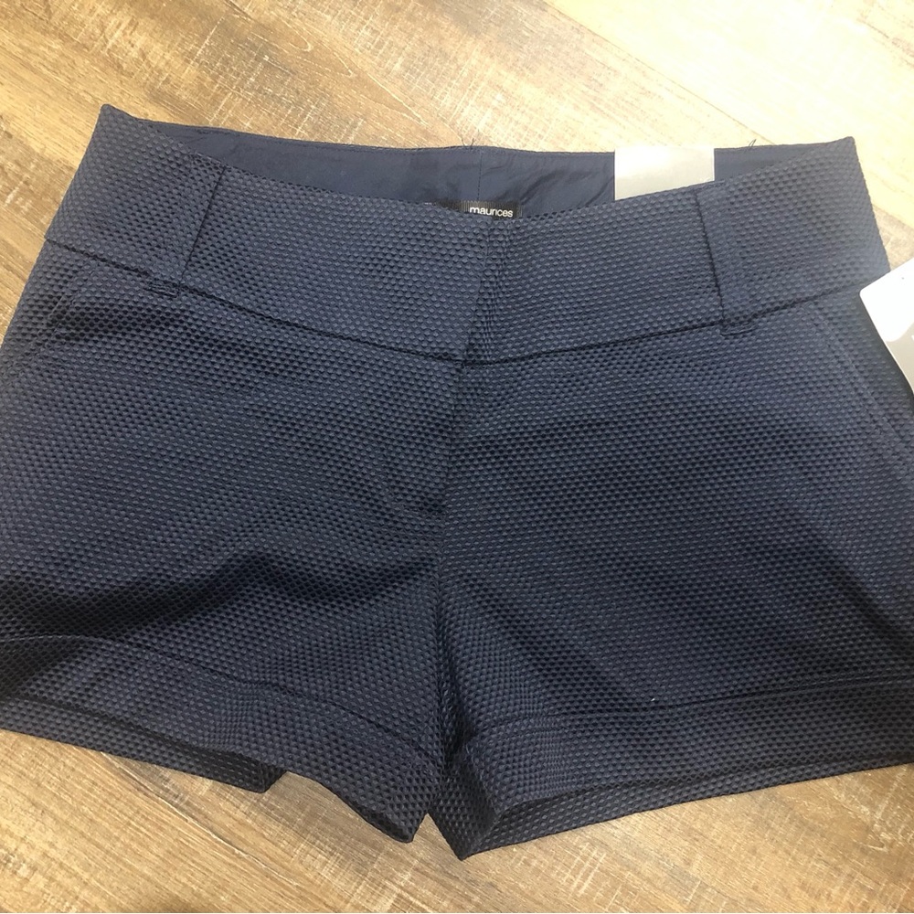 NWT Maurices women’s navy shorts, size 8